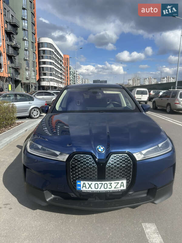BMW iX 2021