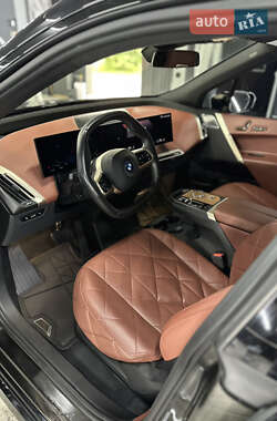 Внедорожник / Кроссовер BMW iX 2022 в 