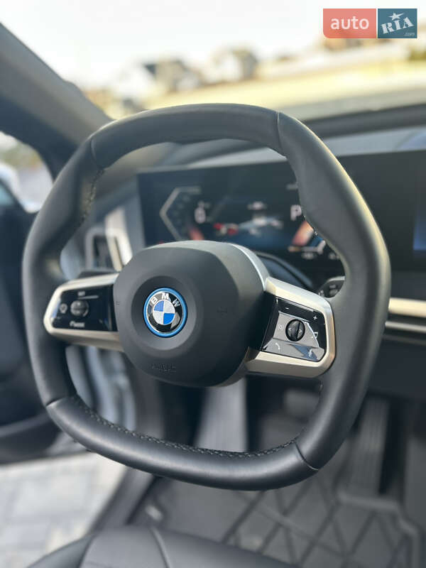 Внедорожник / Кроссовер BMW iX 2023 в Луцке