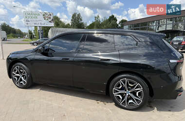 Позашляховик / Кросовер BMW iX 2023 в 