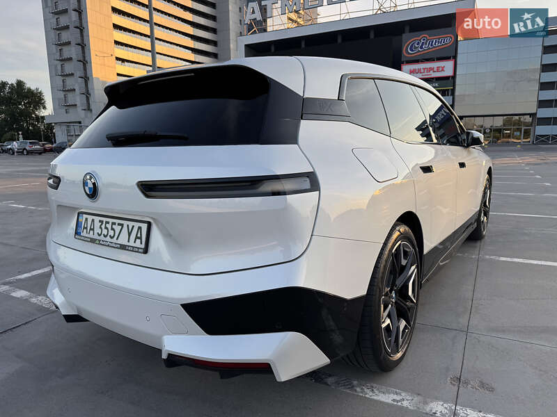 Внедорожник / Кроссовер BMW iX 2021 в Киеве