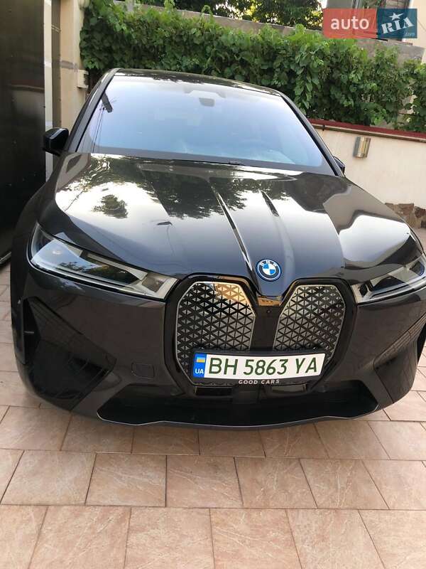 BMW iX 2023