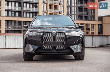 Внедорожник / Кроссовер BMW iX 2022 в 