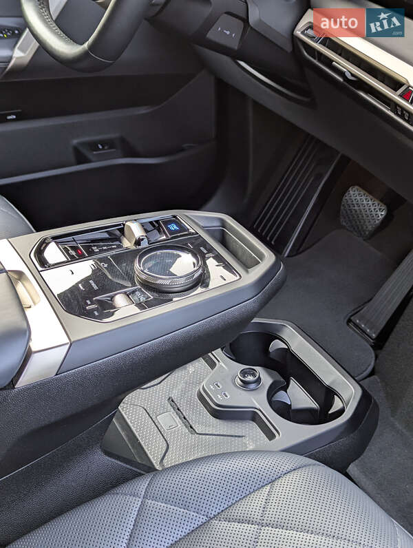 Внедорожник / Кроссовер BMW iX 2022 в Ивано-Франковске фото 41 Внедорожник / Кроссовер BMW iX 2022 в Ивано-Франковске