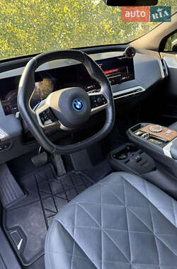Внедорожник / Кроссовер BMW iX 2023 в 