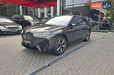 Позашляховик / Кросовер BMW iX 2023 в  фото 9 Позашляховик / Кросовер BMW iX 2023 в