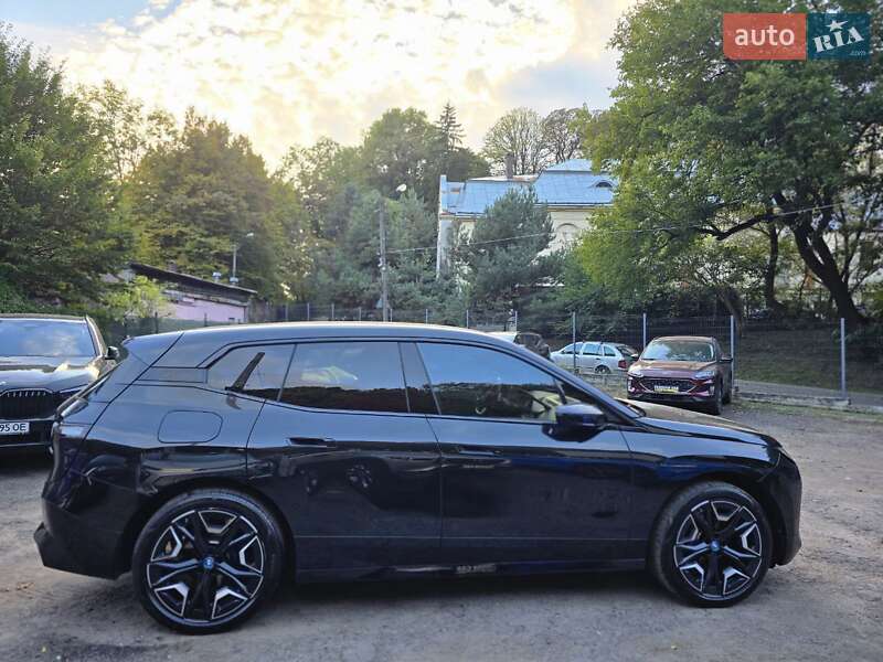 Внедорожник / Кроссовер BMW iX 2023 в Львове