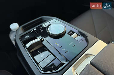 Внедорожник / Кроссовер BMW iX 2021 в 
