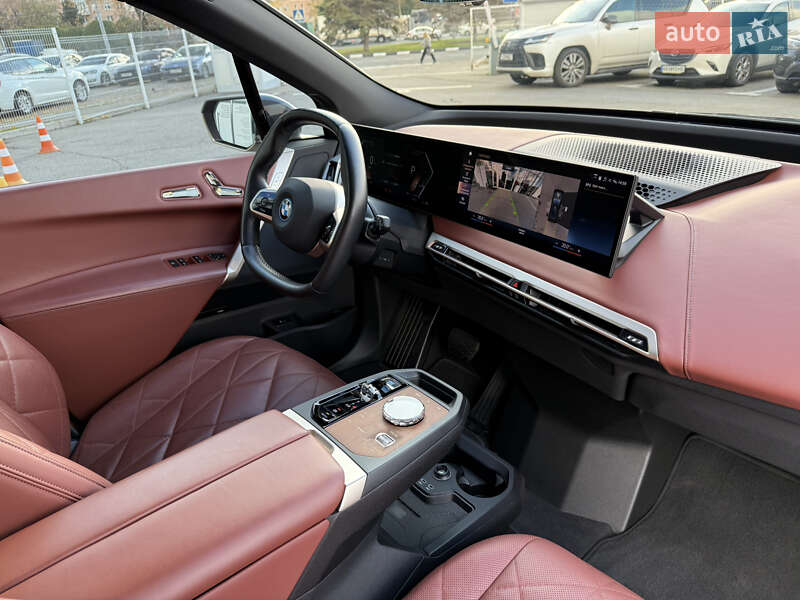 Позашляховик / Кросовер BMW iX 2023 в Харкові фото 39 Позашляховик / Кросовер BMW iX 2023 в Харкові