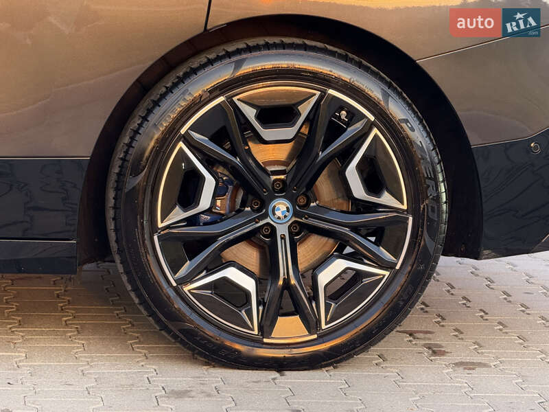 Позашляховик / Кросовер BMW iX 2023 в Тернополі