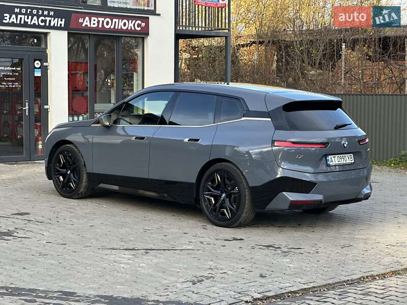 Внедорожник / Кроссовер BMW iX 2023 в Ивано-Франковске