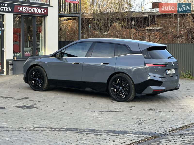 Внедорожник / Кроссовер BMW iX 2023 в Ивано-Франковске