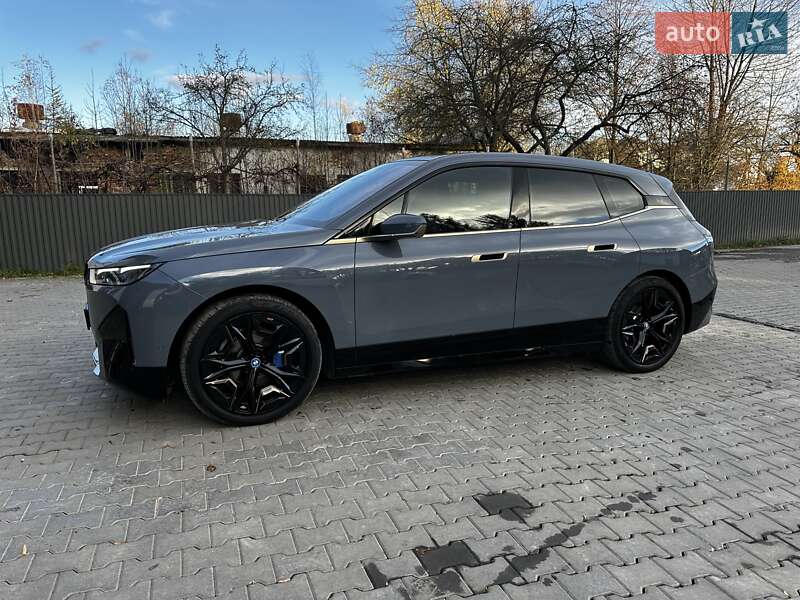Внедорожник / Кроссовер BMW iX 2023 в Ивано-Франковске