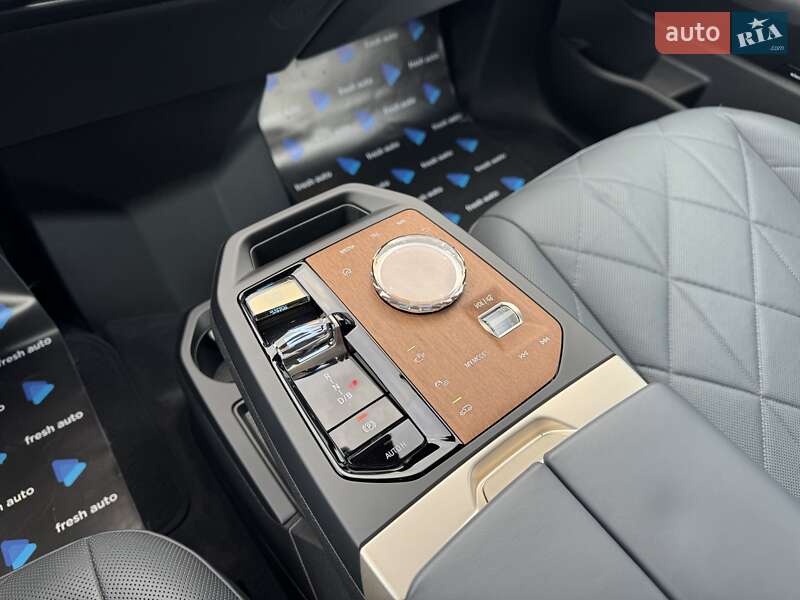 Позашляховик / Кросовер BMW iX 2022 в Рівному