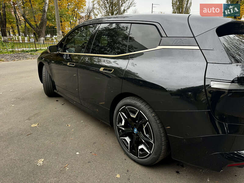 Внедорожник / Кроссовер BMW iX 2022 в Киеве фото 15 Внедорожник / Кроссовер BMW iX 2022 в Киеве