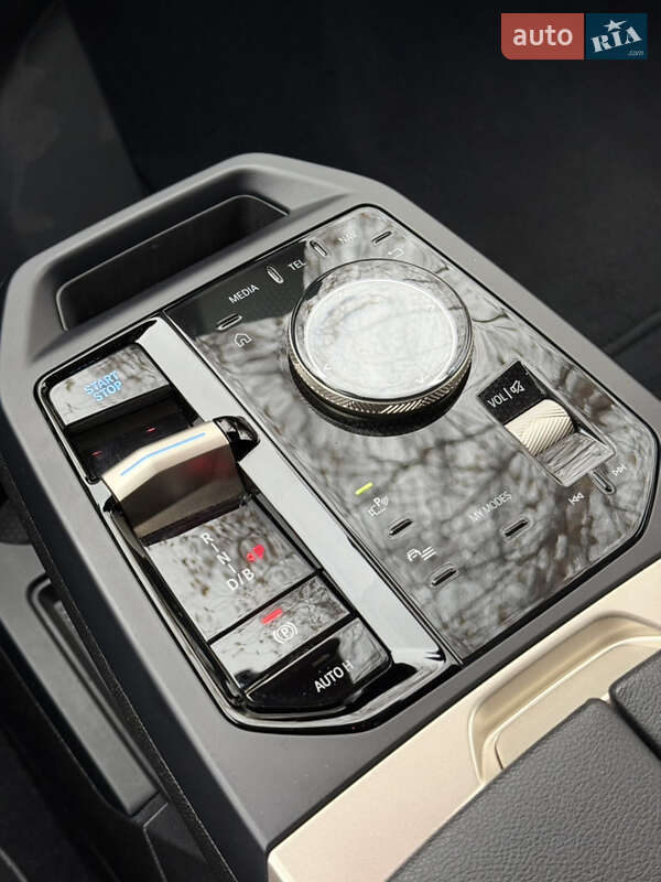 Внедорожник / Кроссовер BMW iX 2022 в Киеве фото 11 Внедорожник / Кроссовер BMW iX 2022 в Киеве