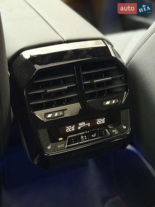 Внедорожник / Кроссовер BMW iX 2022 в Киеве фото 14 Внедорожник / Кроссовер BMW iX 2022 в Киеве