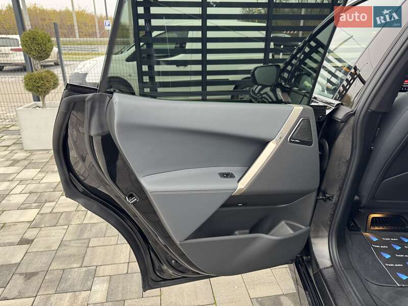 Внедорожник / Кроссовер BMW iX 2023 в Ровно фото 31 Внедорожник / Кроссовер BMW iX 2023 в Ровно