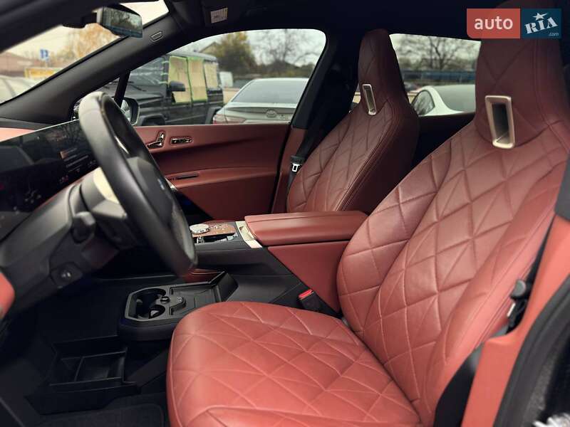 Внедорожник / Кроссовер BMW iX 2022 в Киеве фото 7 Внедорожник / Кроссовер BMW iX 2022 в Киеве