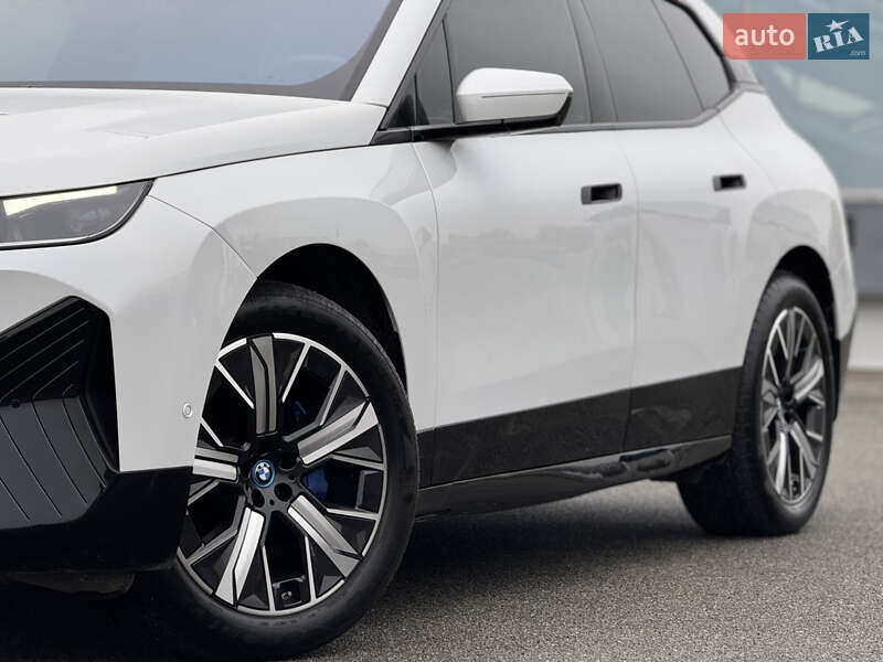 Внедорожник / Кроссовер BMW iX 2023 в Киеве фото 17 Внедорожник / Кроссовер BMW iX 2023 в Киеве