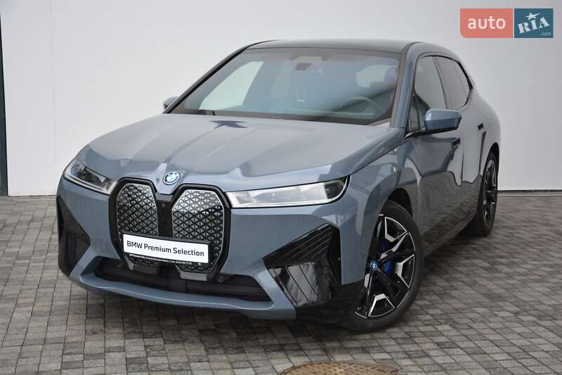 BMW iX 2023