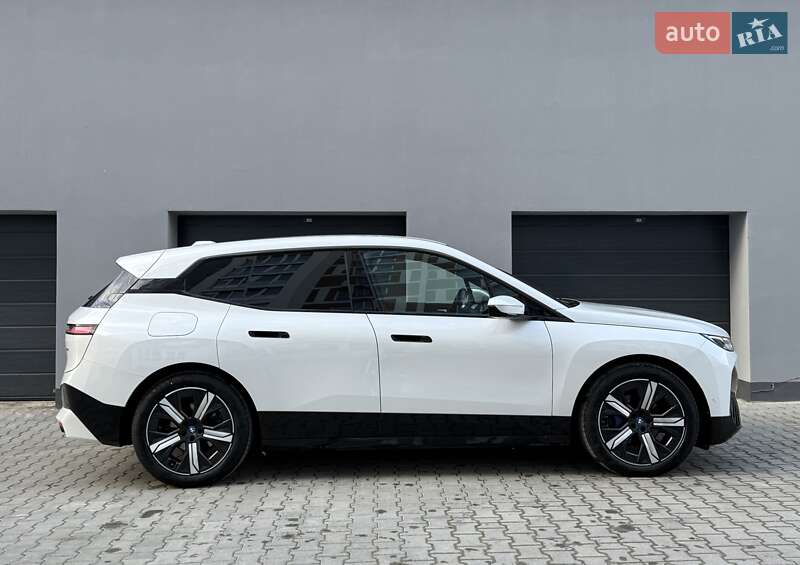 Внедорожник / Кроссовер BMW iX 2022 в Тернополе