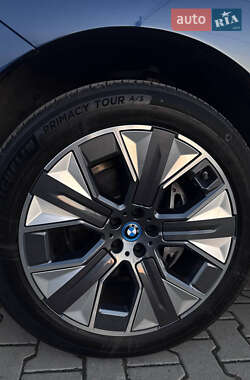 Внедорожник / Кроссовер BMW iX 2024 в Ужгороде