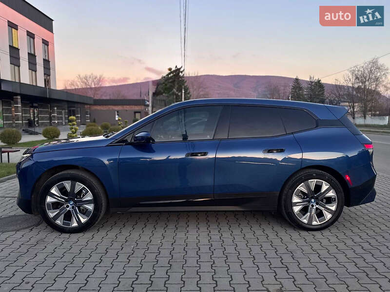 Внедорожник / Кроссовер BMW iX 2024 в Ужгороде