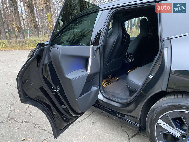 Внедорожник / Кроссовер BMW iX 2024 в Киеве