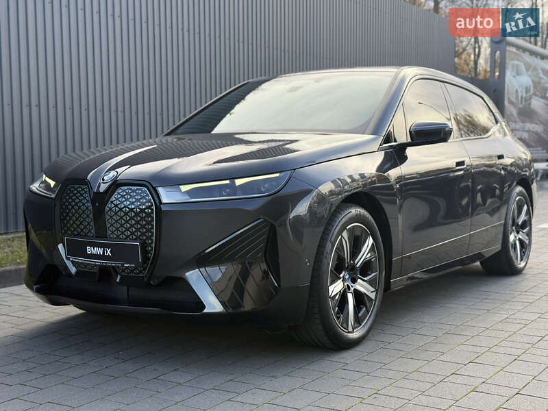 Внедорожник / Кроссовер BMW iX 2021 в Ивано-Франковске