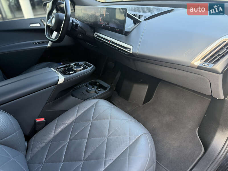 Внедорожник / Кроссовер BMW iX 2021 в Ивано-Франковске