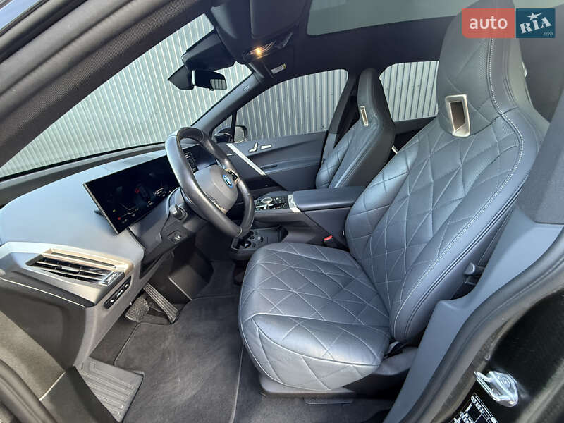 Внедорожник / Кроссовер BMW iX 2021 в Ивано-Франковске