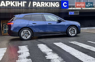 Внедорожник / Кроссовер BMW iX 2021 в Киеве