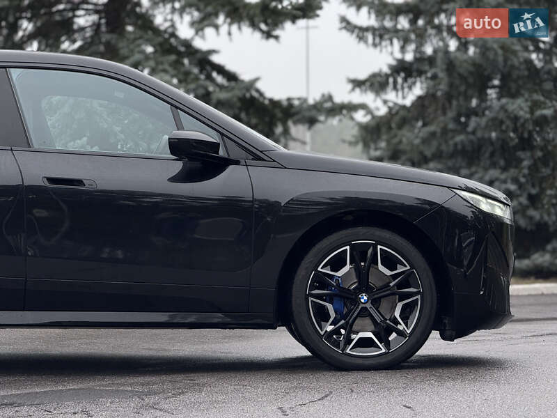 Внедорожник / Кроссовер BMW iX 2022 в Киеве