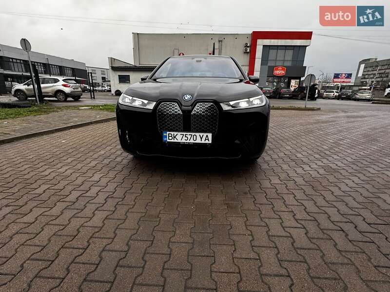 Внедорожник / Кроссовер BMW iX 2023 в Ровно