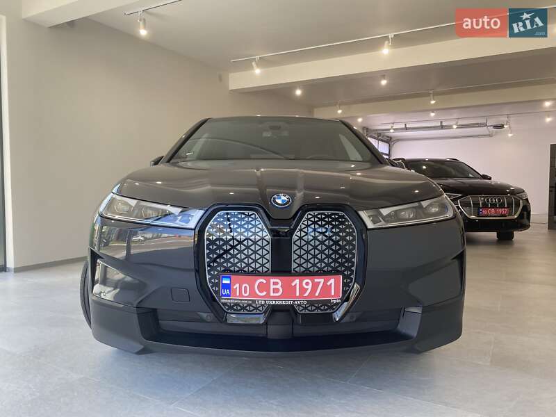 Внедорожник / Кроссовер BMW iX 2023 в Ирпене
