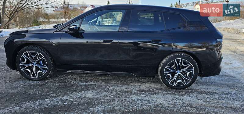 Позашляховик / Кросовер BMW iX 2022 в Тернополі фото 28 Позашляховик / Кросовер BMW iX 2022 в Тернополі