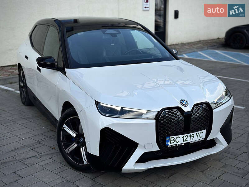 Позашляховик / Кросовер BMW iX 2021 в Стрию