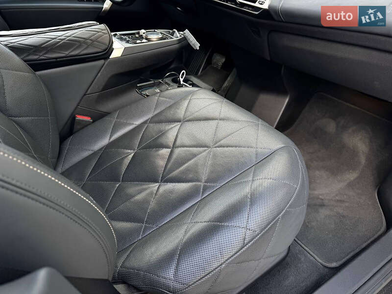 Позашляховик / Кросовер BMW iX 2021 в Стрию