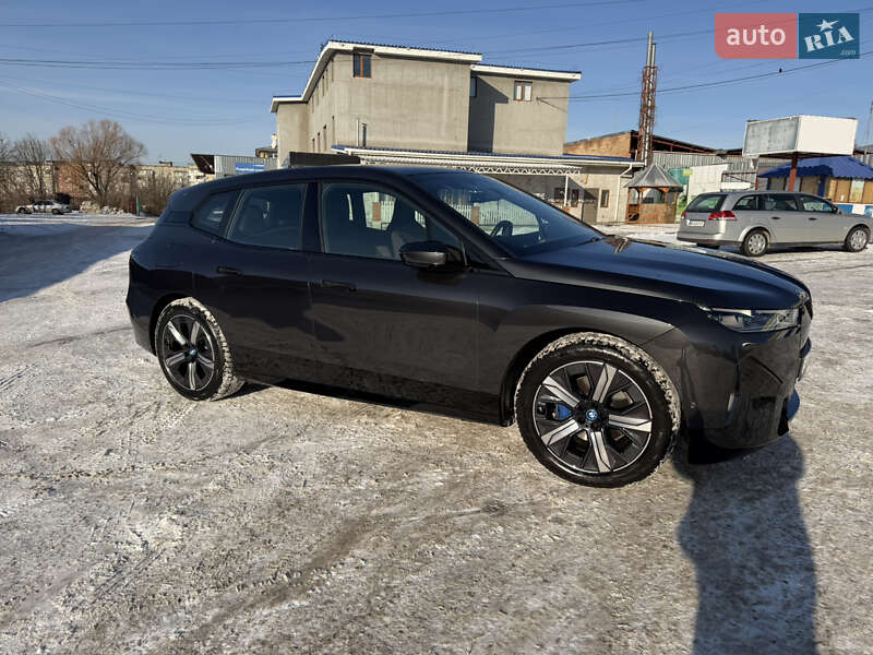 Внедорожник / Кроссовер BMW iX 2024 в Ровно