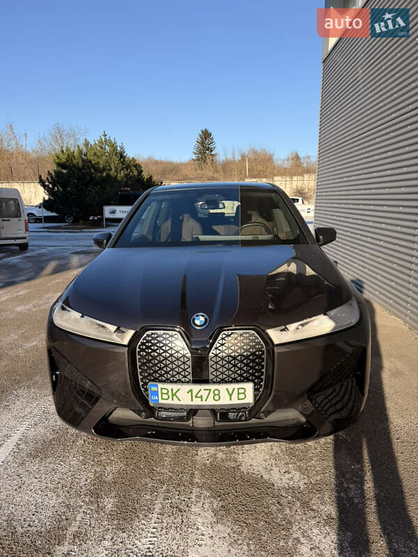 Внедорожник / Кроссовер BMW iX 2024 в Ровно