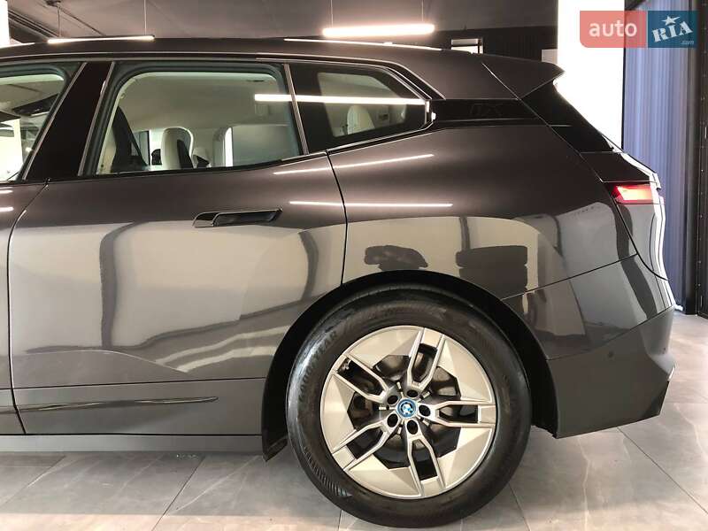 Внедорожник / Кроссовер BMW iX 2022 в Львове