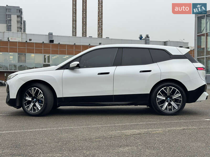 Внедорожник / Кроссовер BMW iX 2022 в Киеве
