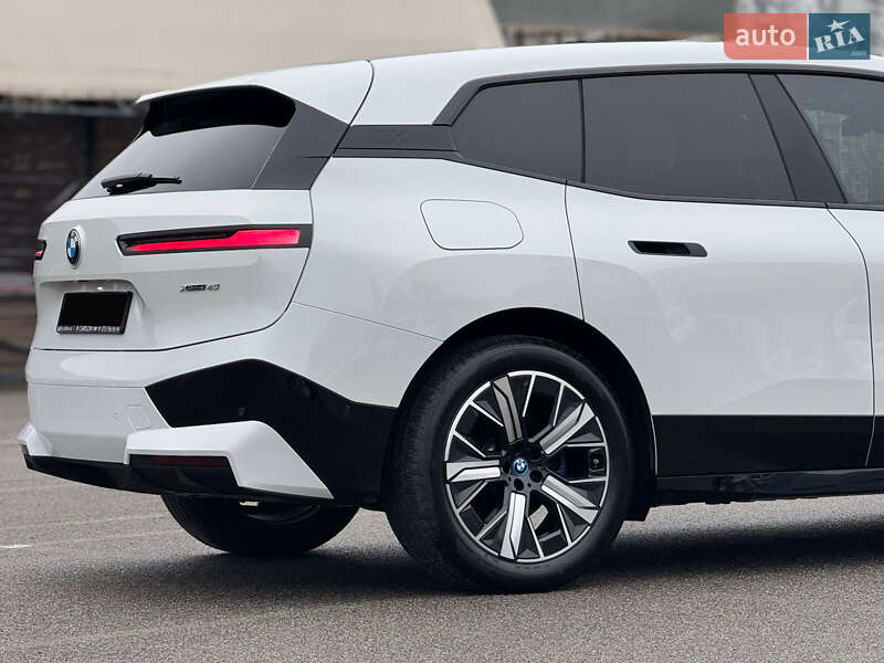 Внедорожник / Кроссовер BMW iX 2022 в Киеве