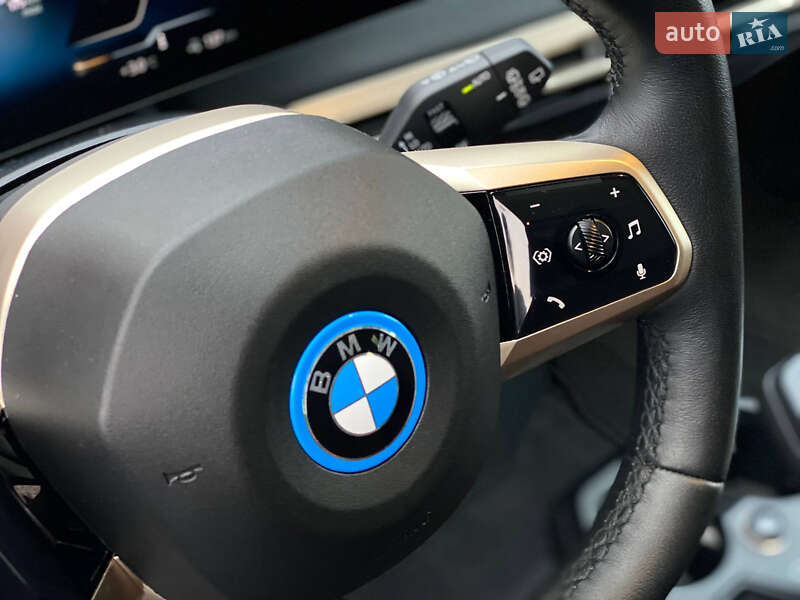 Внедорожник / Кроссовер BMW iX 2023 в Киеве