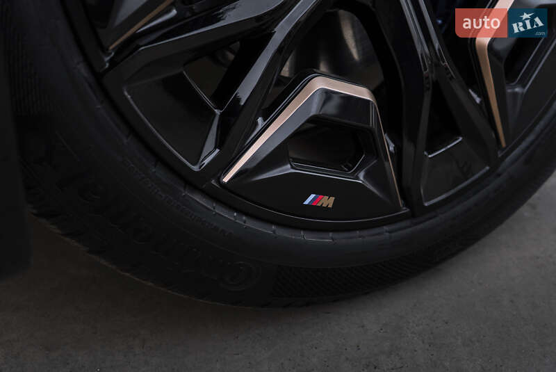 Позашляховик / Кросовер BMW iX 2023 в Ужгороді фото 15 Позашляховик / Кросовер BMW iX 2023 в Ужгороді