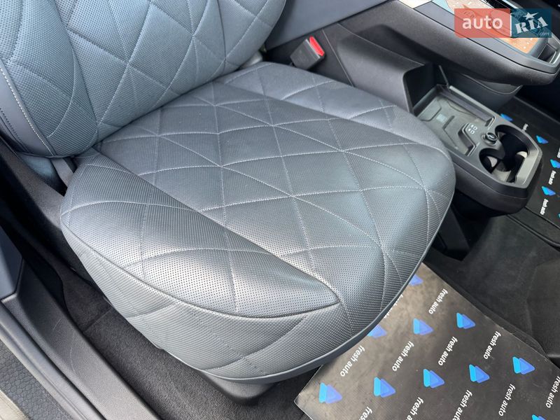 Внедорожник / Кроссовер BMW iX 2023 в Ровно
