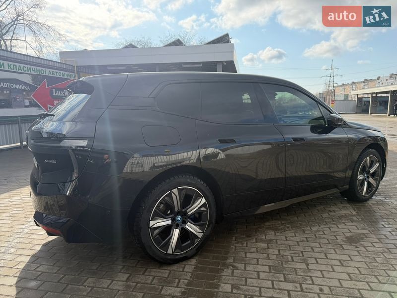 Внедорожник / Кроссовер BMW iX 2023 в Александрие