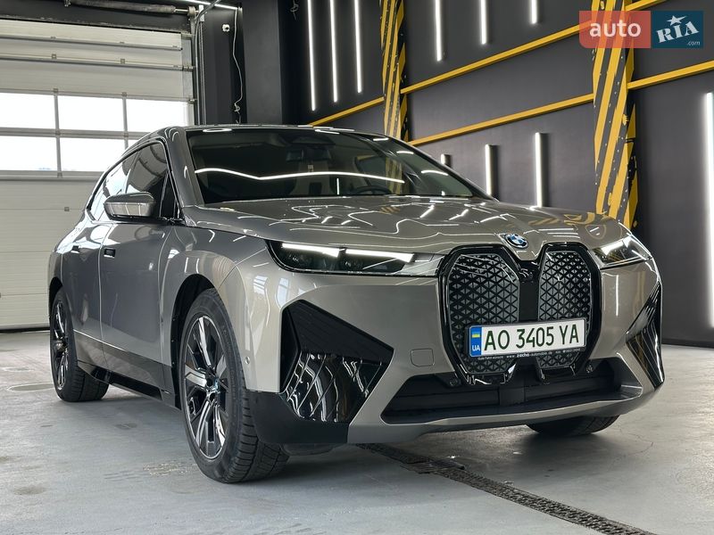Внедорожник / Кроссовер BMW iX 2022 в Хусте