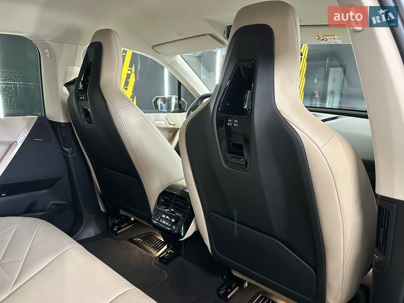 Внедорожник / Кроссовер BMW iX 2022 в Хусте